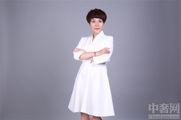 時尚女強人張冉的“家政女王”夢